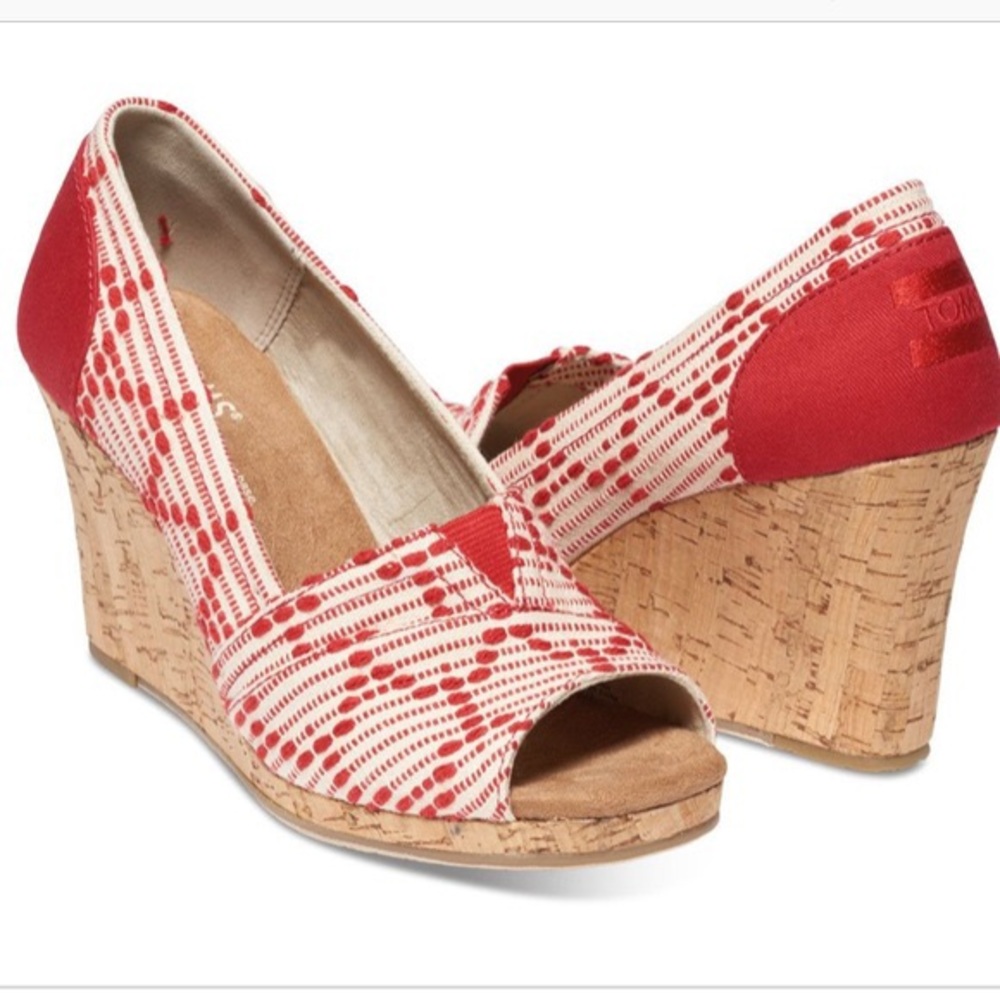 Scarlet Multi Cross Wedge Women’s Size 6